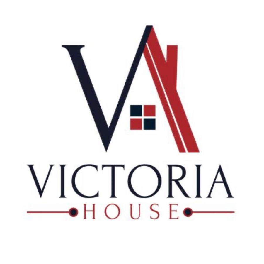Victoria House - Self Catering Quiet Guesthouse - Adult Singles And Couples Only Blackpool Exterior foto